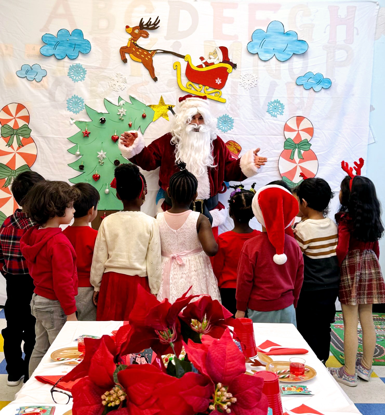 Garderie Jeunes Découvreurs/Young Discoverers Daycare