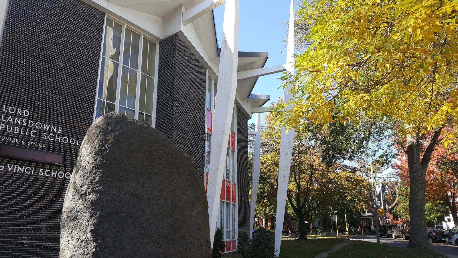 Lord Lansdowne Junior Public School