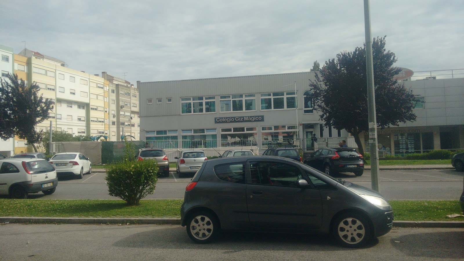 Photo 1
