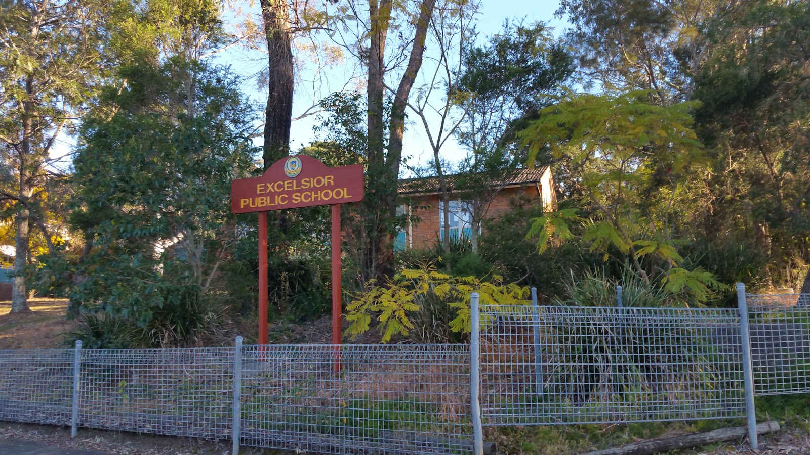 Excelsior Public School