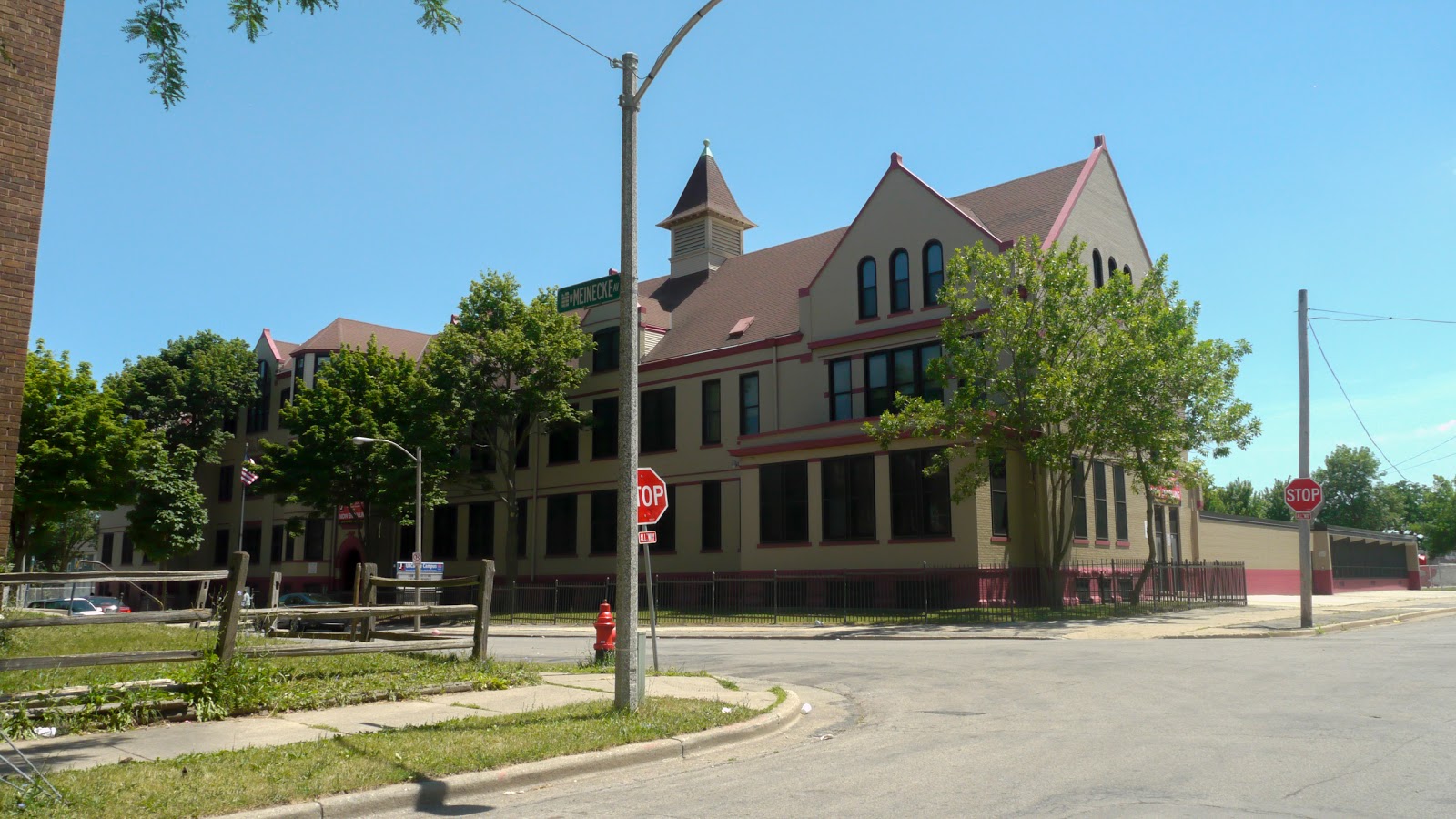 Photo 2