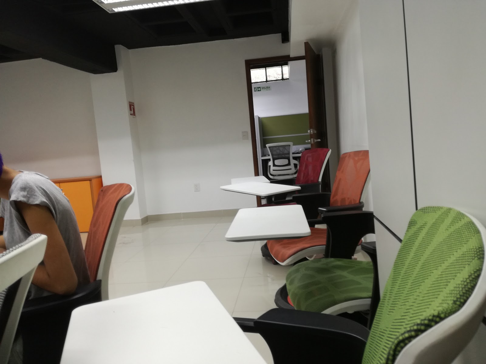 Photo 3