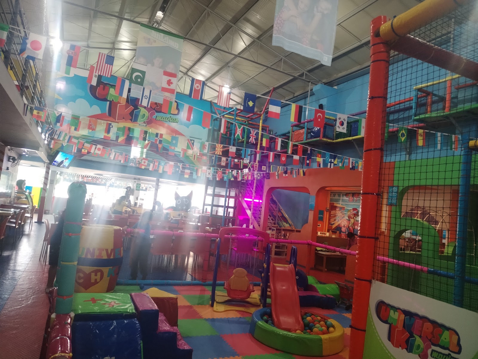 Universal Kids