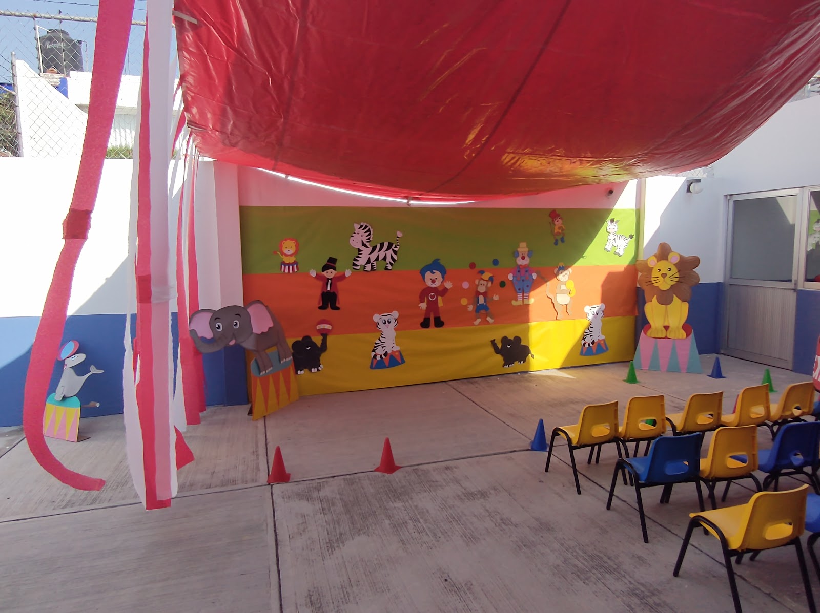 CENTRO INFANTIL UN MUNDO IDEAL