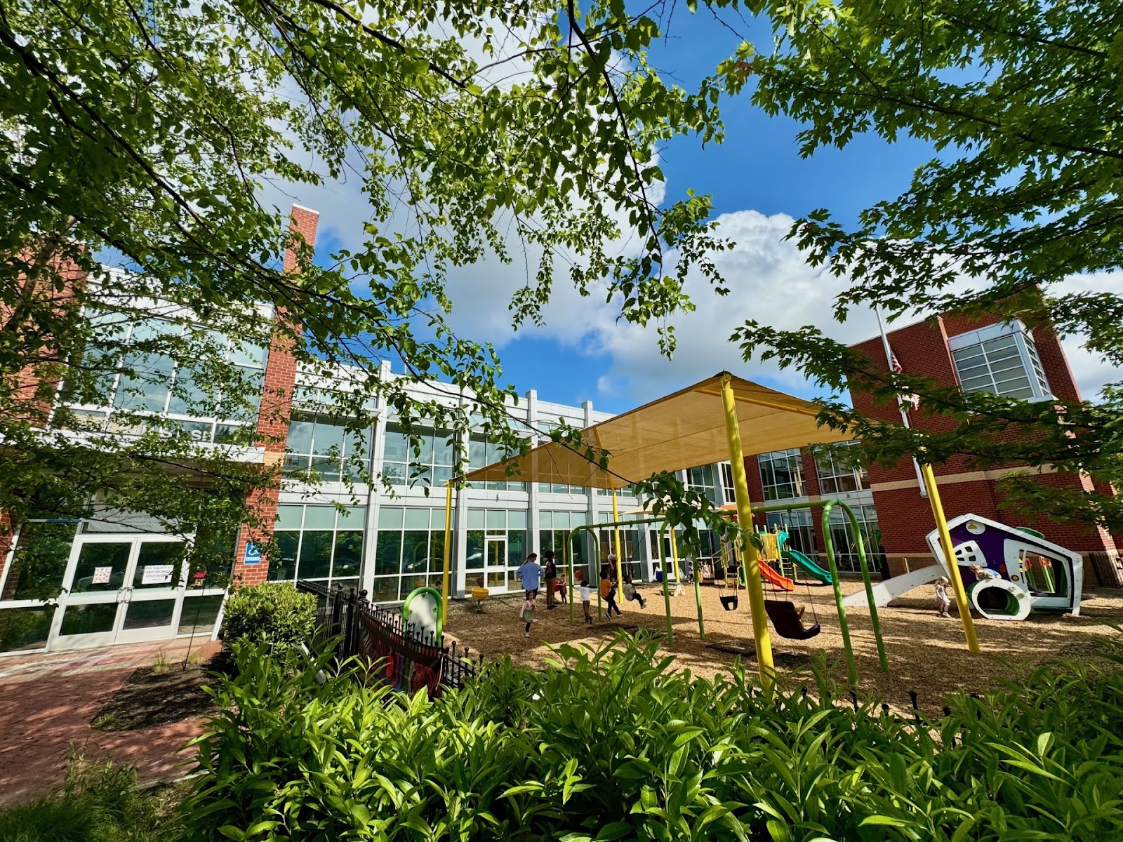ToTH Montessori (Toddlers on the Hill)