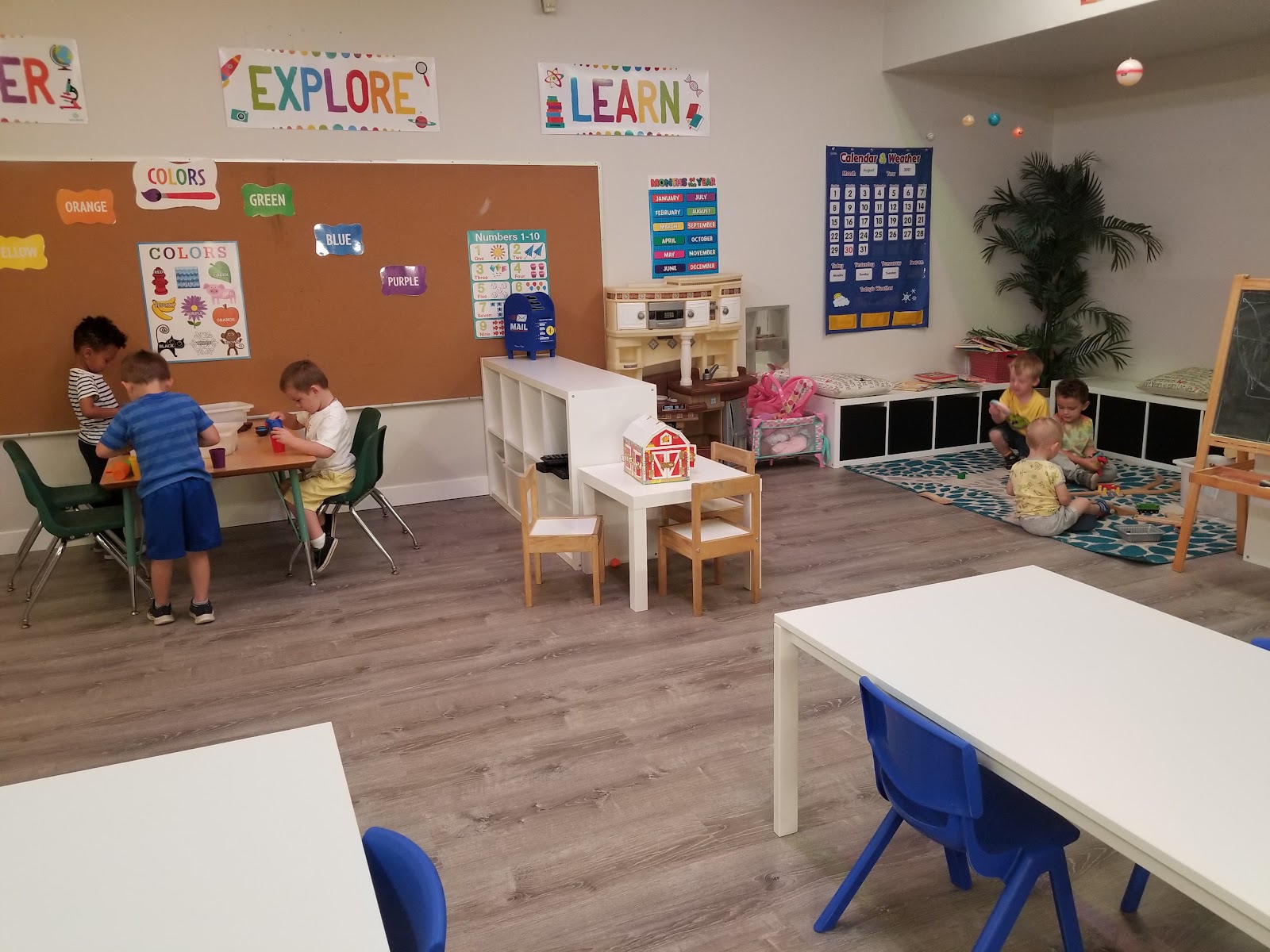 Einsteins Preschool LLC