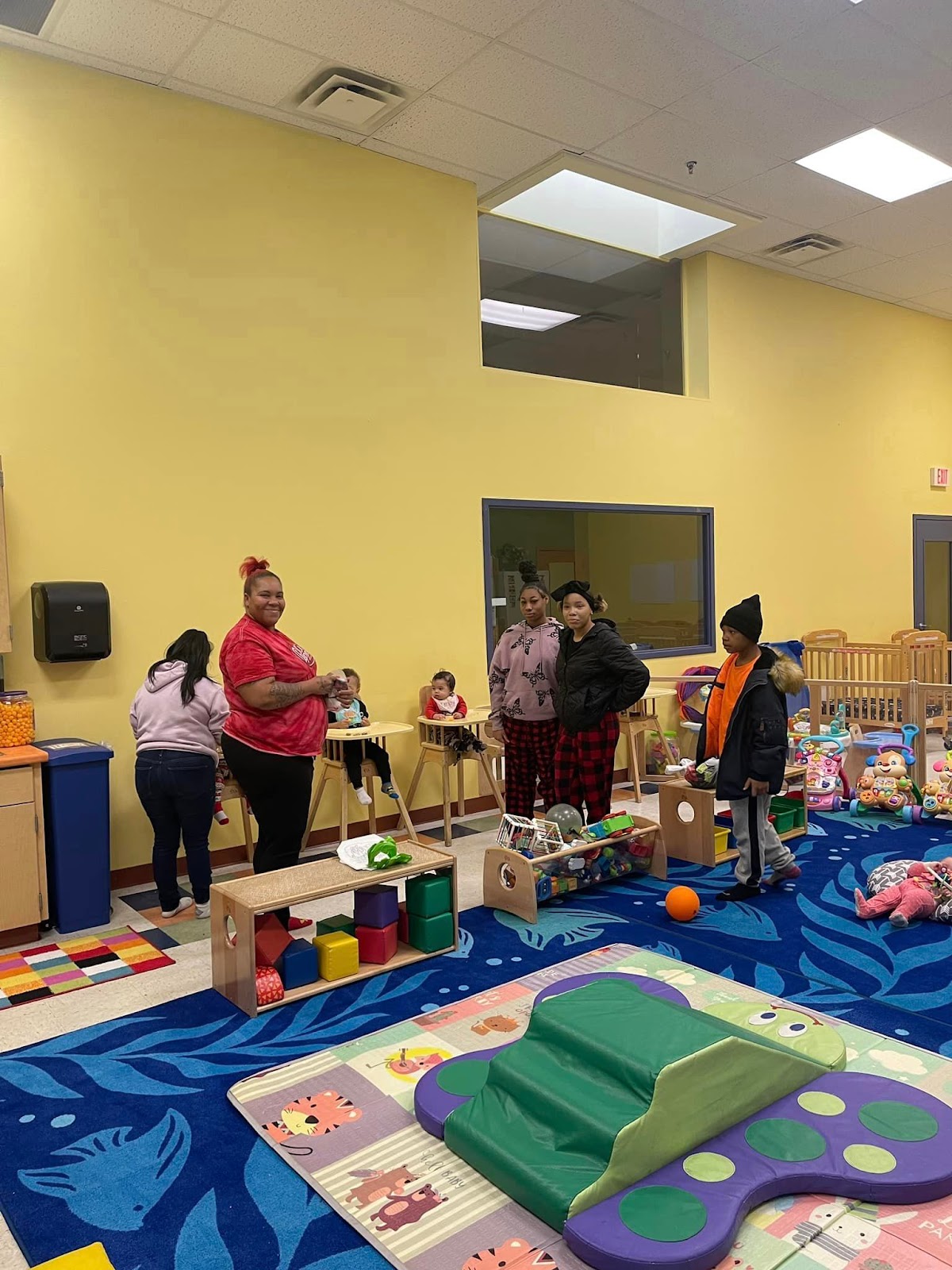 Clever Bee Academy - Child Care Services on Cleveland Ave.