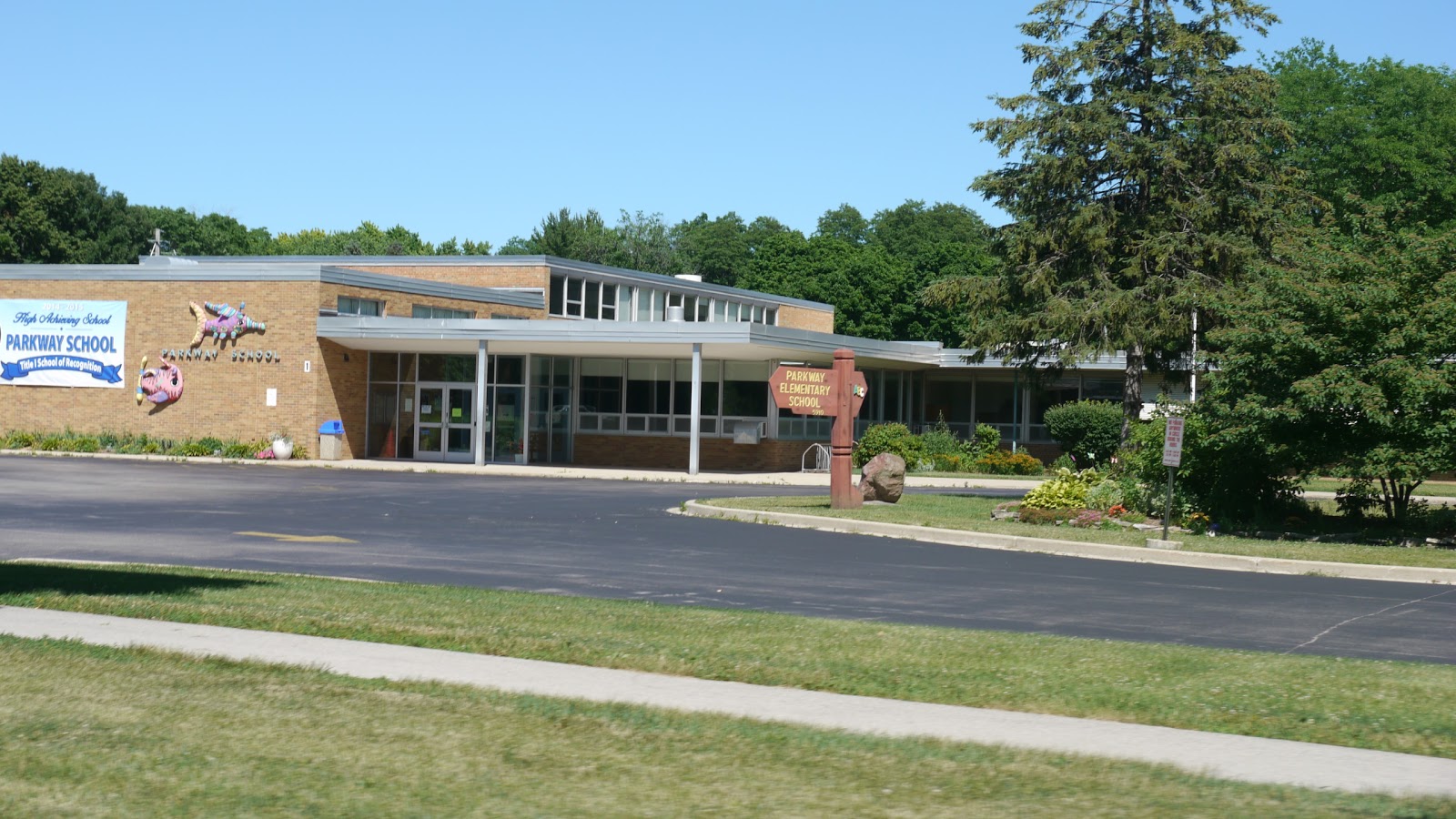 Parkway Elementary School