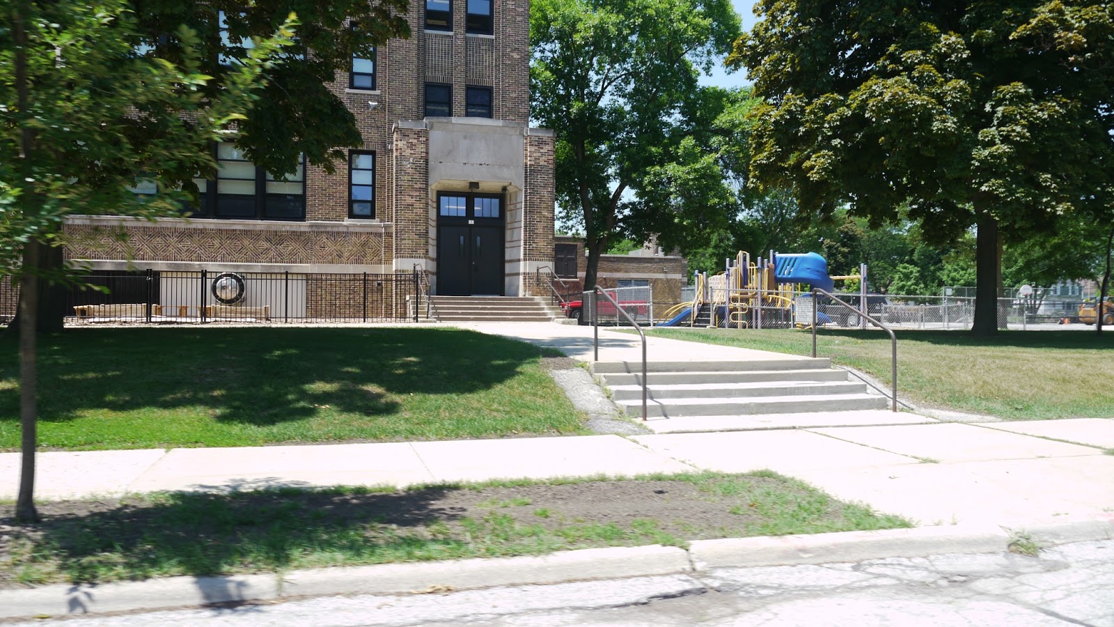 Photo 10