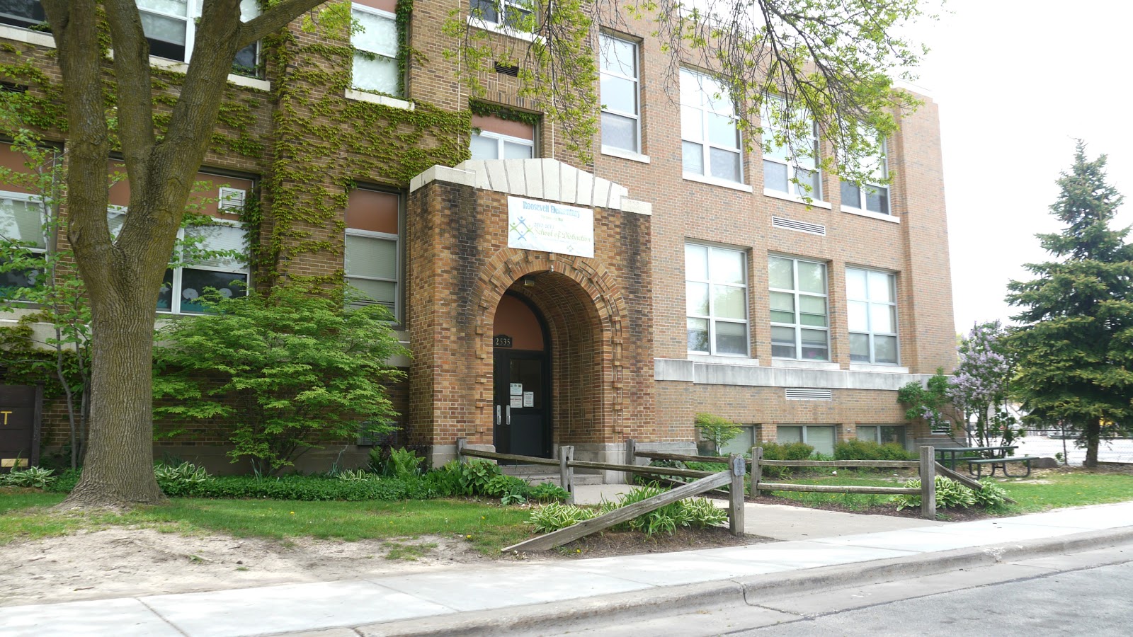 Photo 10