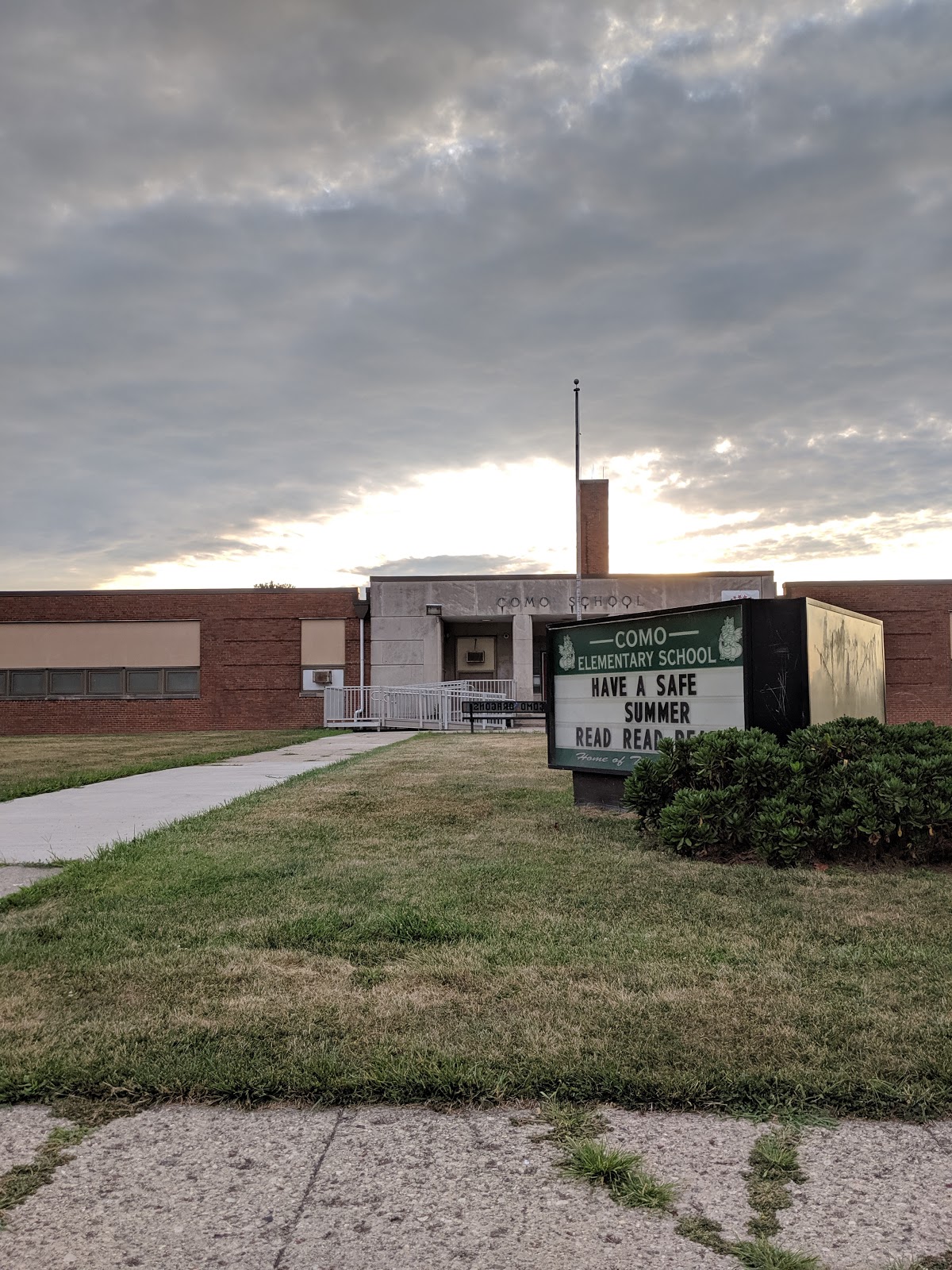 Como Elementary School