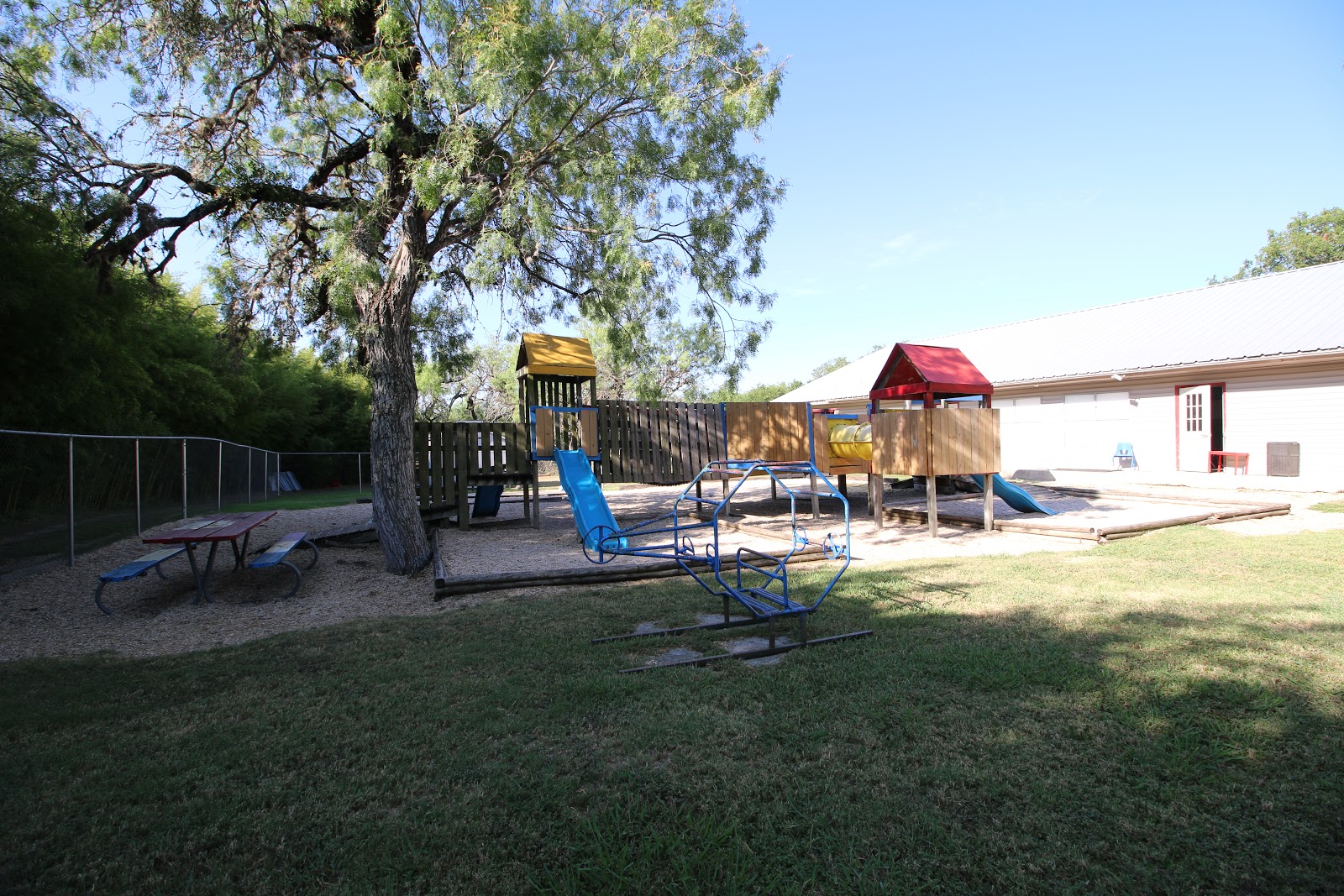 Photo 3