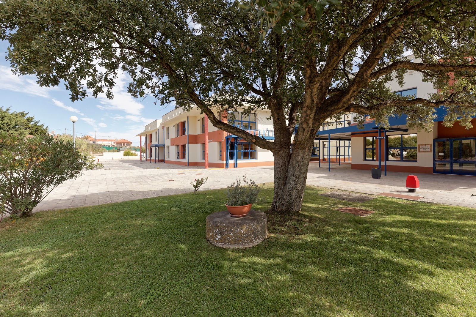 Carlucci American International School of Lisbon