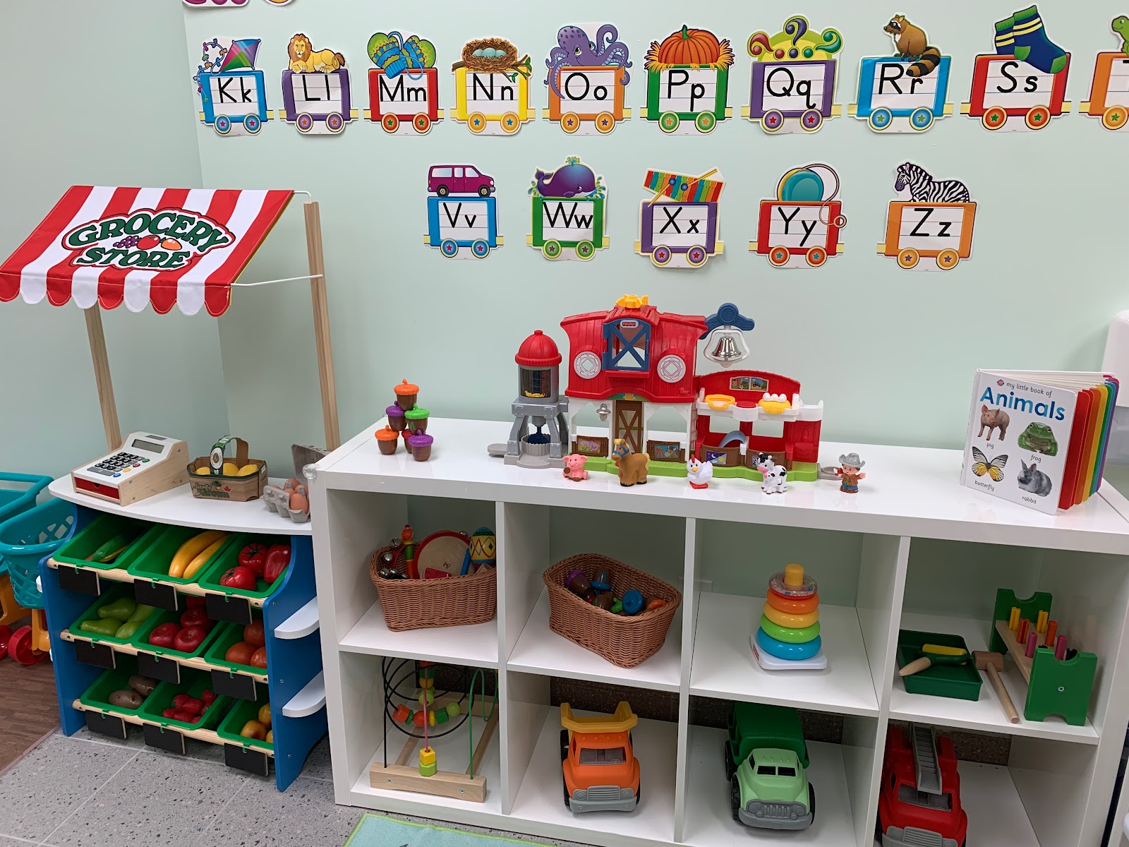 EYES Bumble Bee Garden Child Care