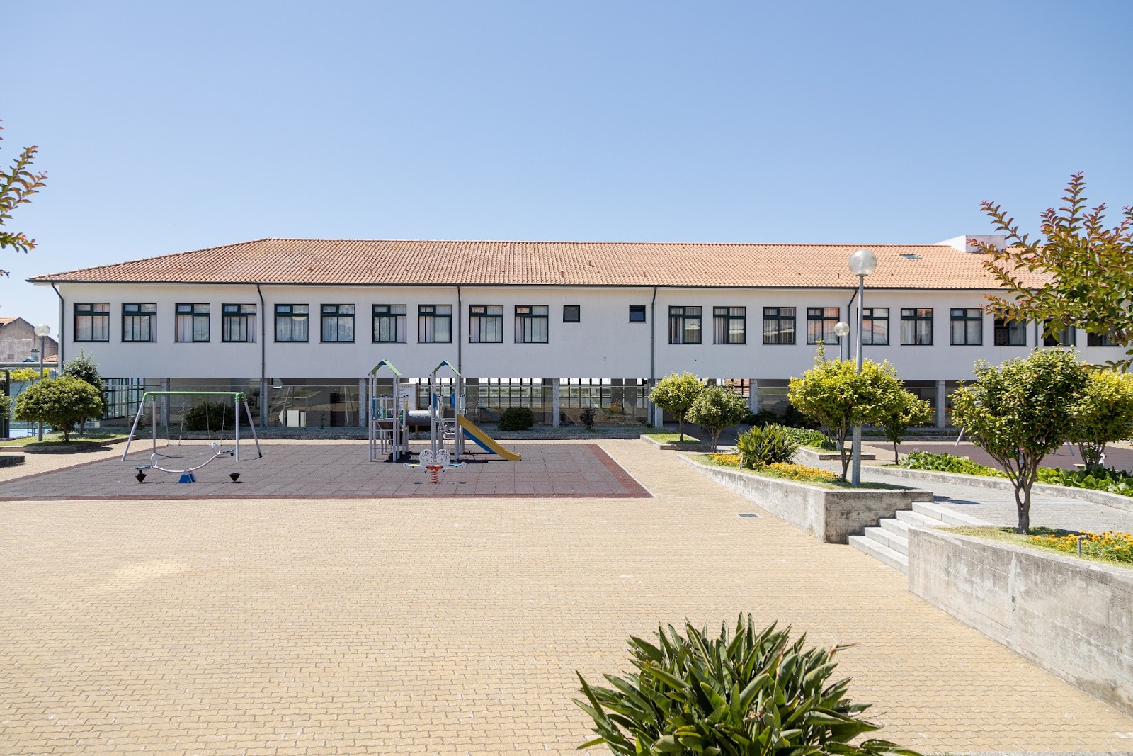 College CBE Port