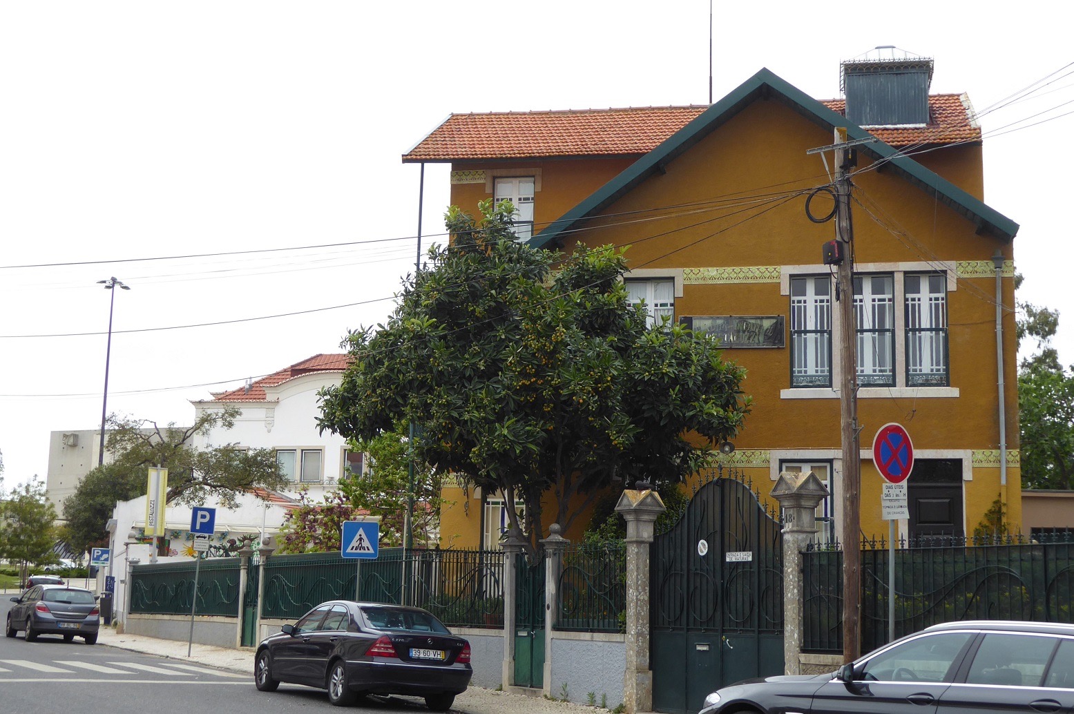 Photo 1