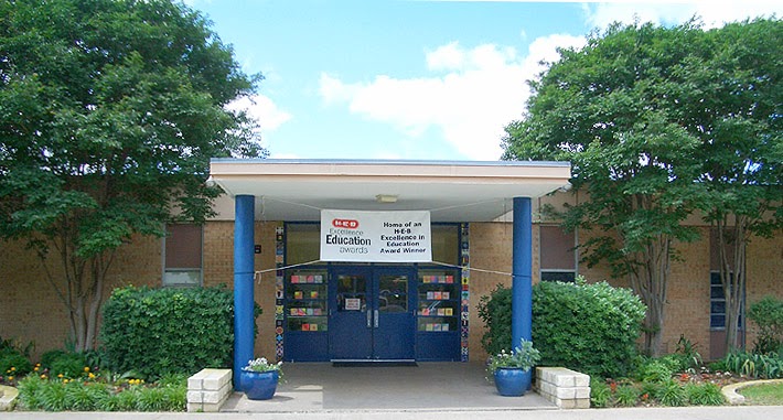 Pillow Elementary School