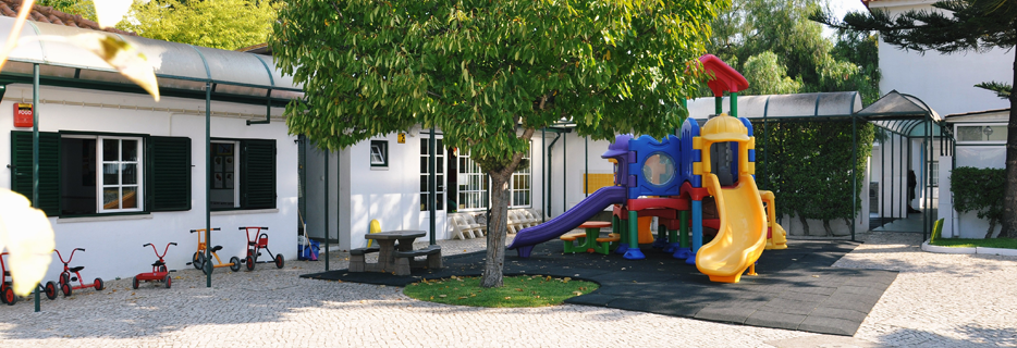 Externato O Cantinho De Carcavelos-sociedade De Ensino Lda
