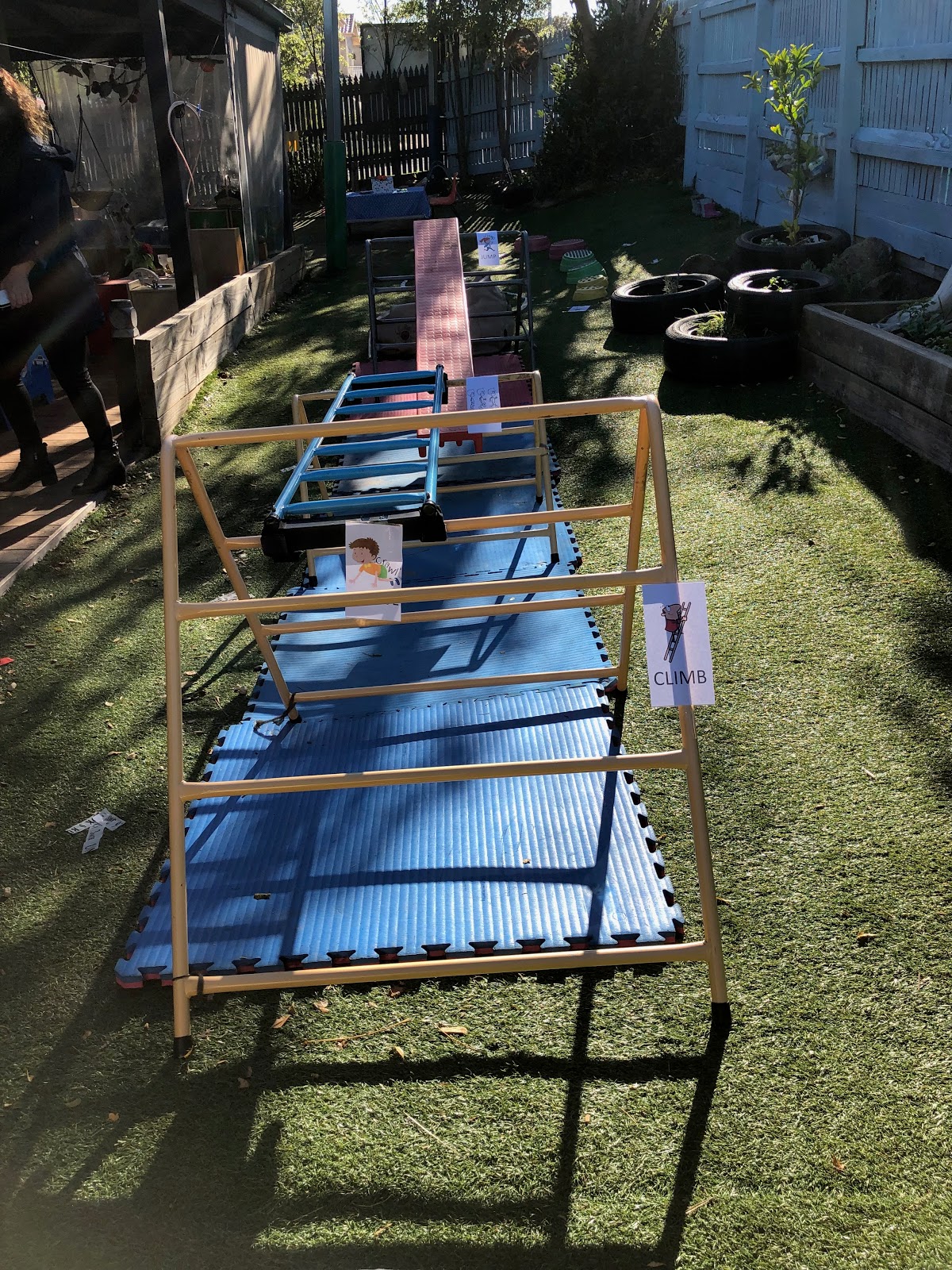 Photo 8