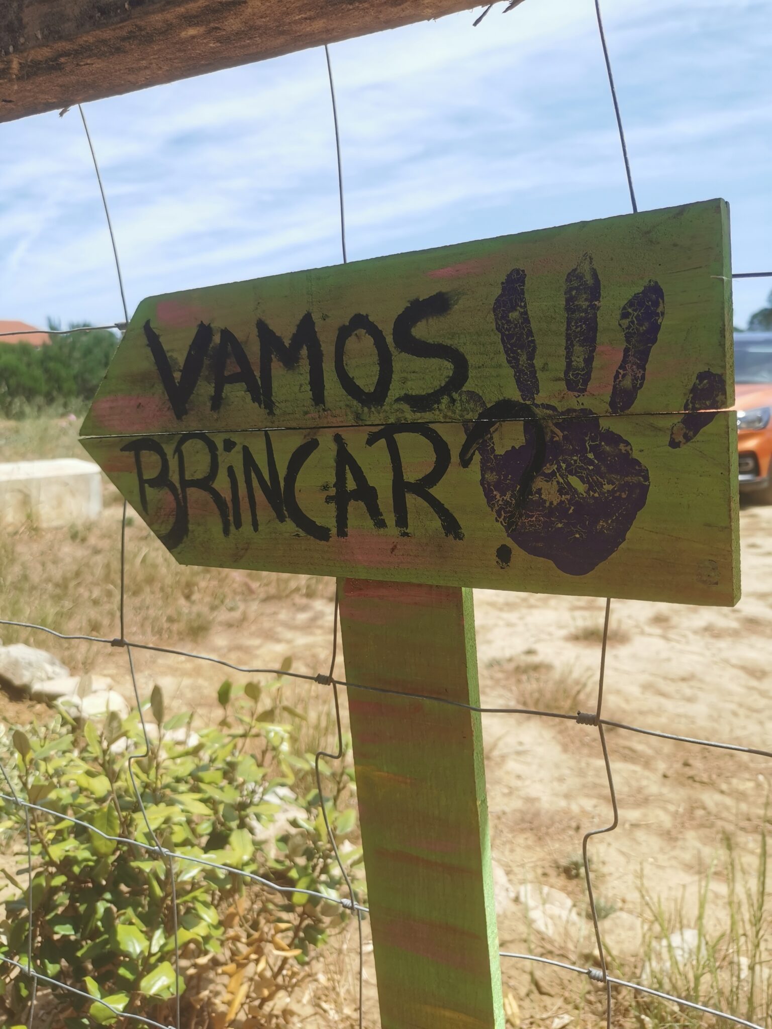 Vamos Brincar? sign at Cintra Tribus preschool