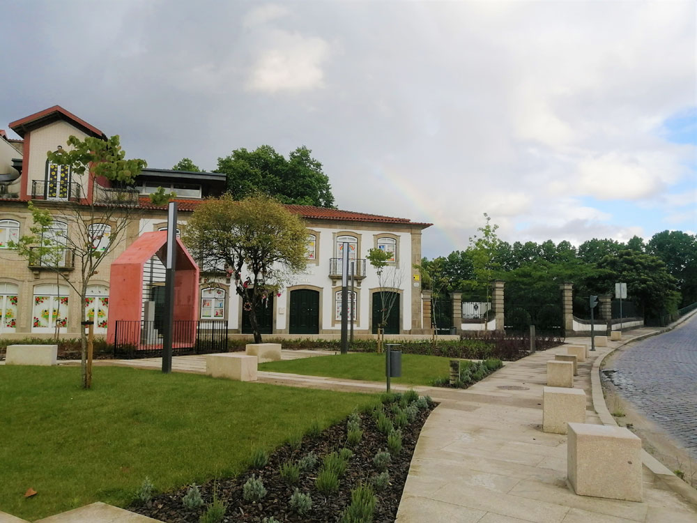 Casa Do Povo De Vila De Prado building exterior