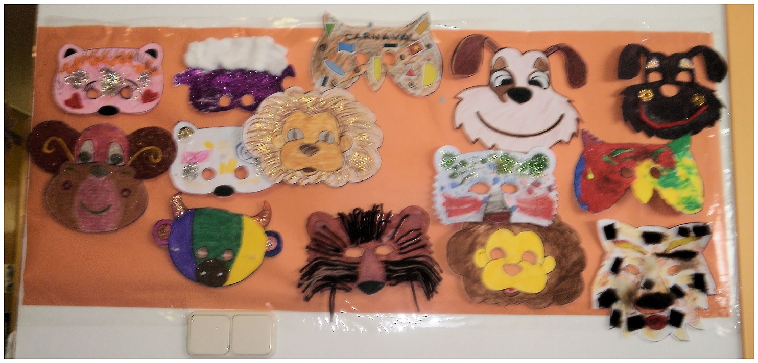 Children's animal masks made of paper