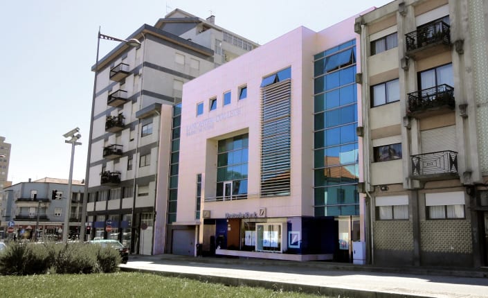 Lancaster College - Escola de Línguas - Vila Nova De Gaia