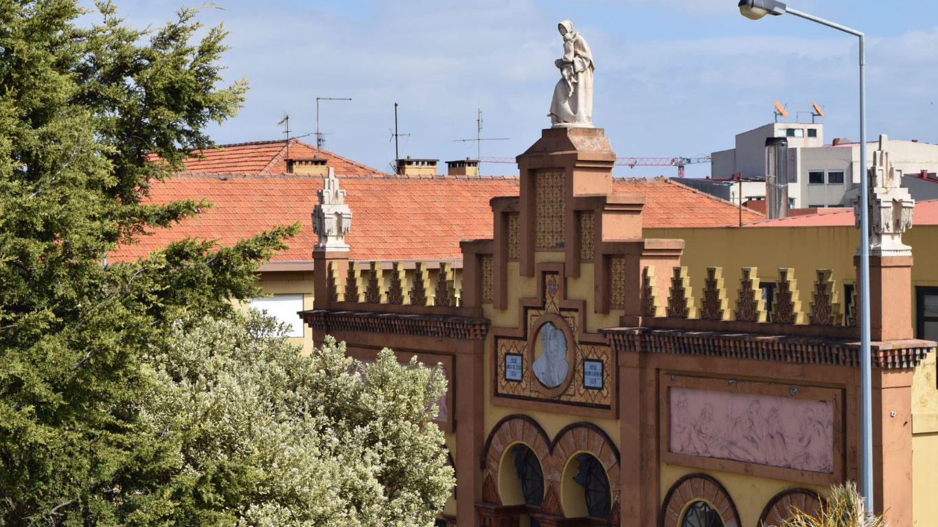 Exterior view of the Santa Casa da Misericórdia de V.N. Gaia building