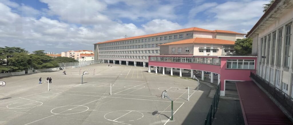 School Manuel da Maia playground with basketball court